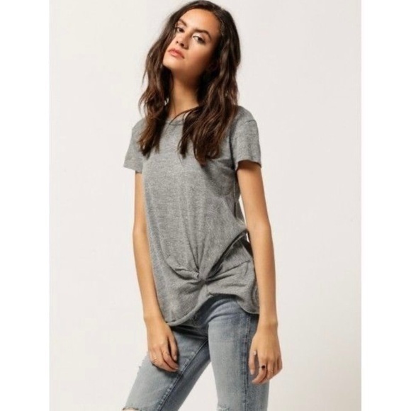 Motherhood Maternity Tops - NWT. MOTHERHOOD MATERNITY Women’s Gray Twist Knot Front T-Shirt